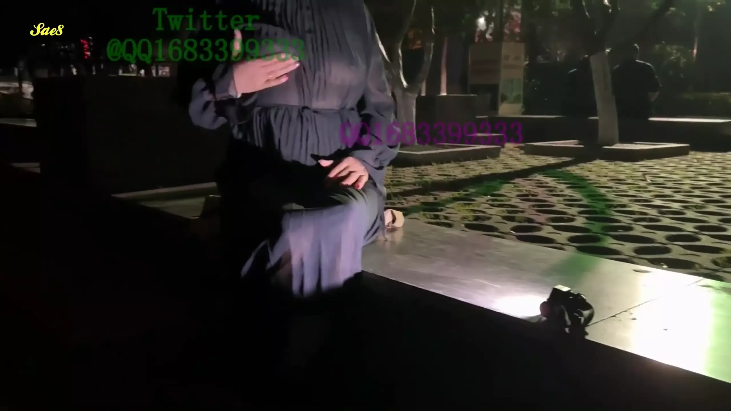 涉母大侠乱伦合集人来人往的小公园和艳母寻找刺激